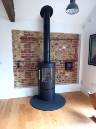 Hwam 3630C BLACK with side glass 6kw Wood Burning Stove - Flat Backed Cylinder